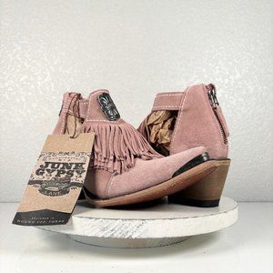 NEW Junk Gypsy Lane Kiss Me at Midnight Cowboy Booties 8.5 Pink Suede Fringe